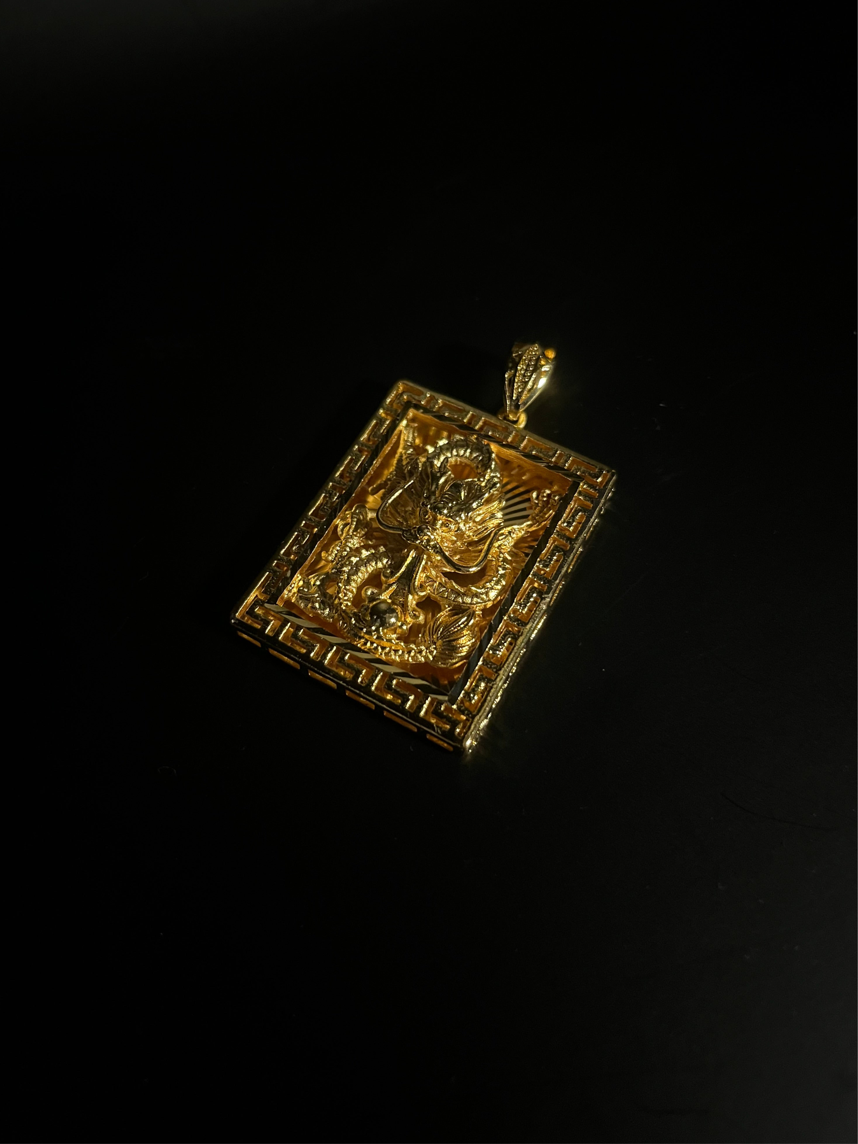 ( PENDANT ) GOLD DRAGON V2