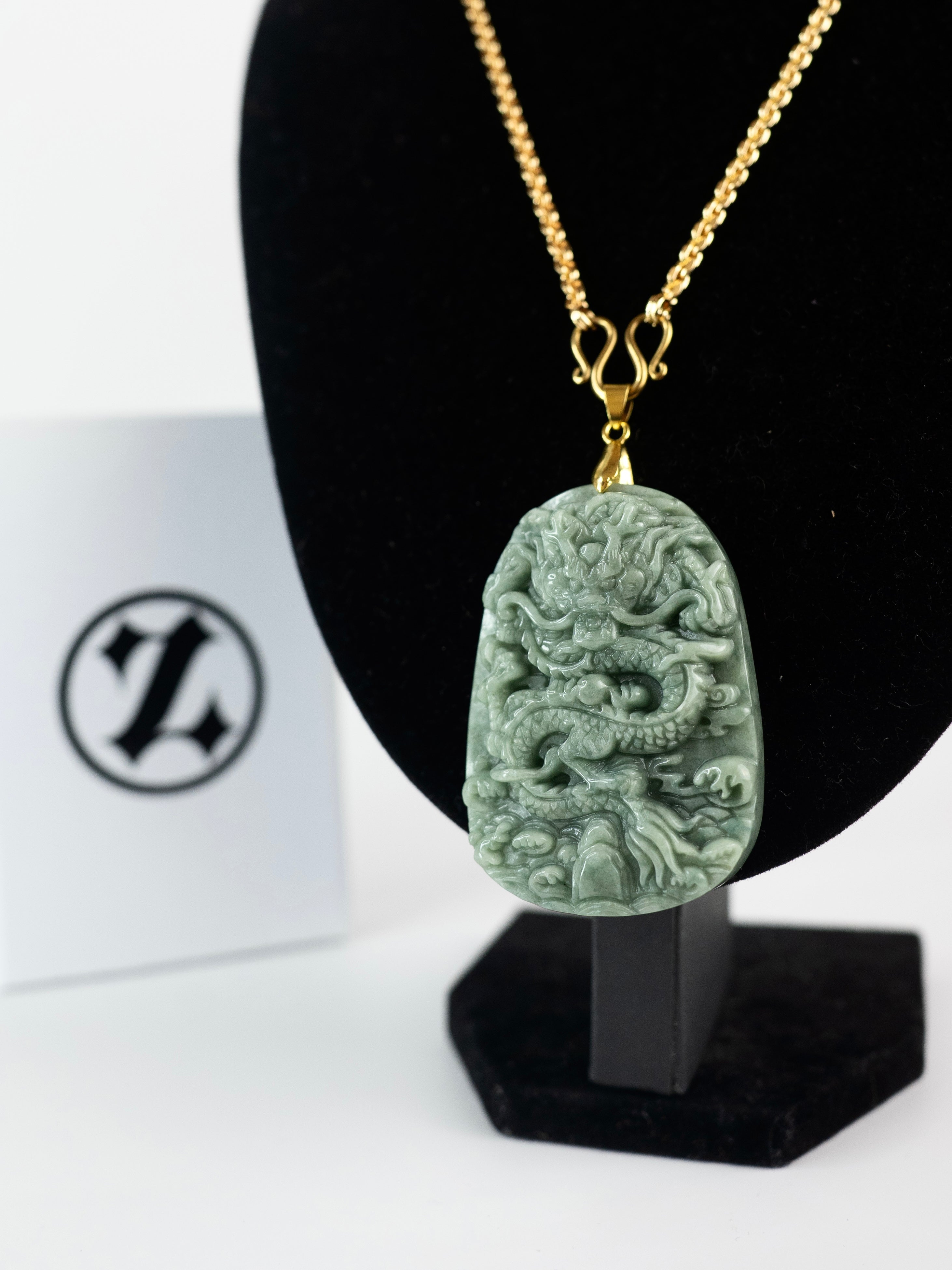 ( PENDANT ) V2 JADE DRAGON
