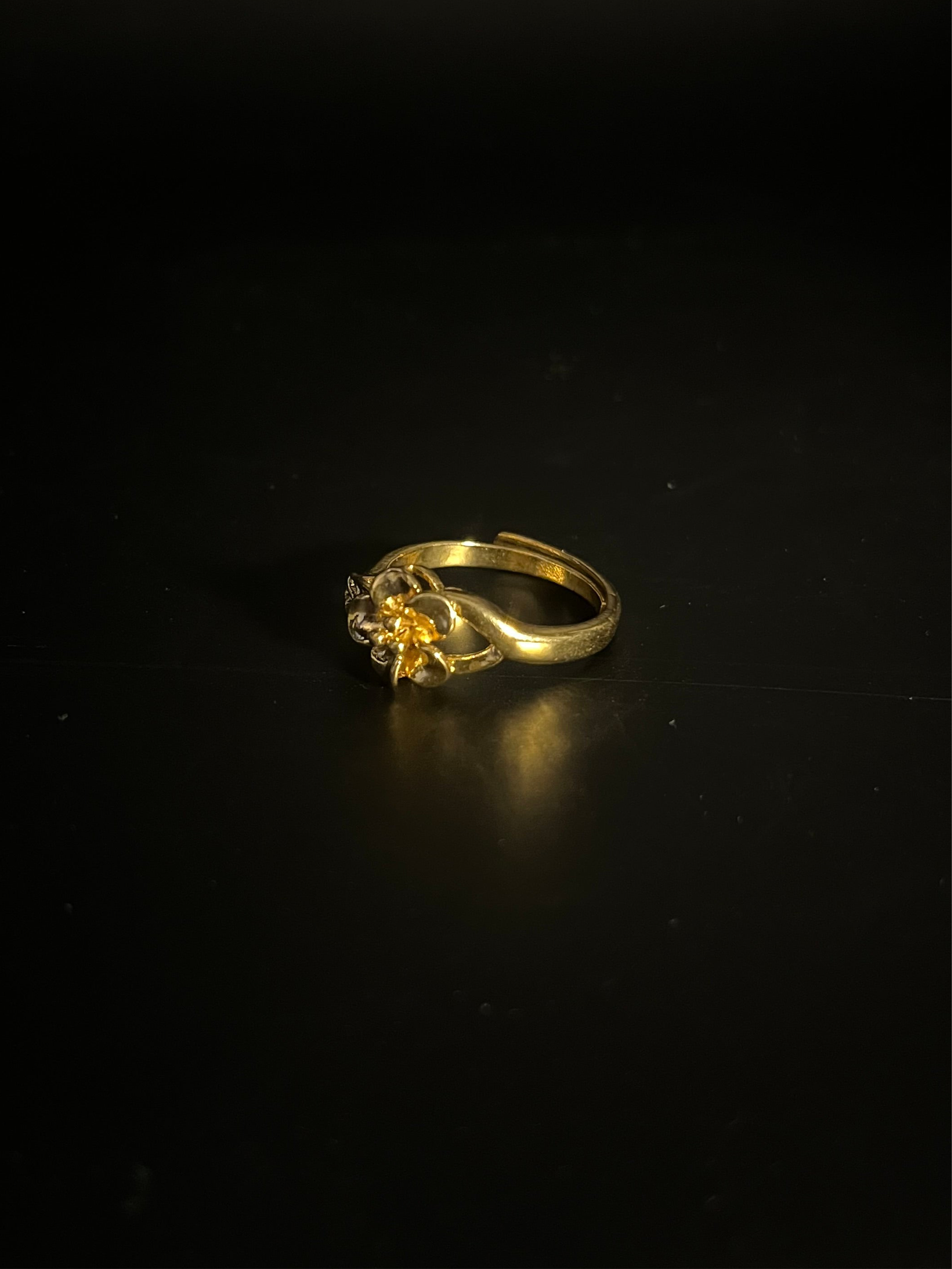 FLOWER ADJUSTABLE GOLD RING