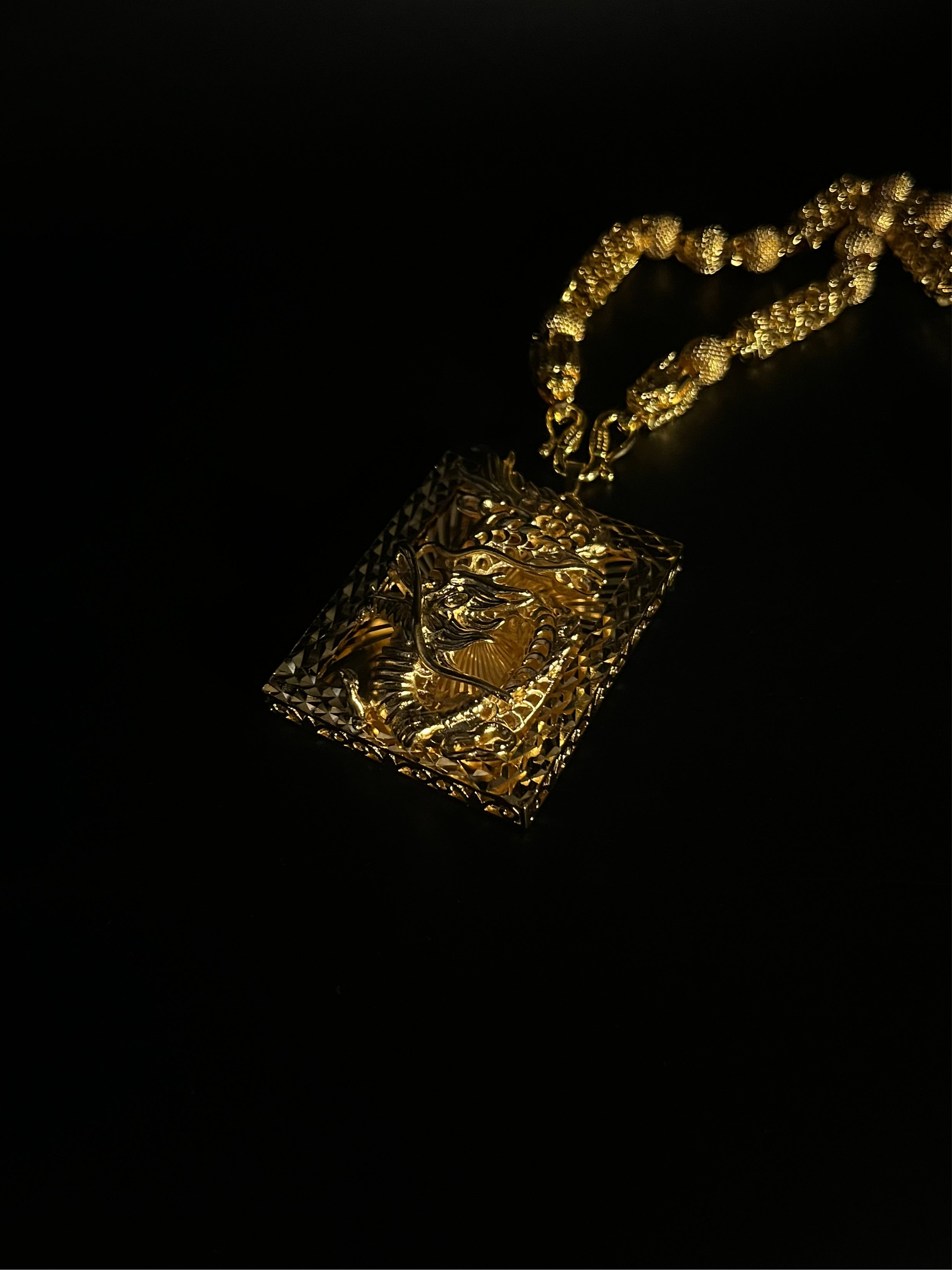 GOLD DRAGON + V2 DRAGON CHAIN