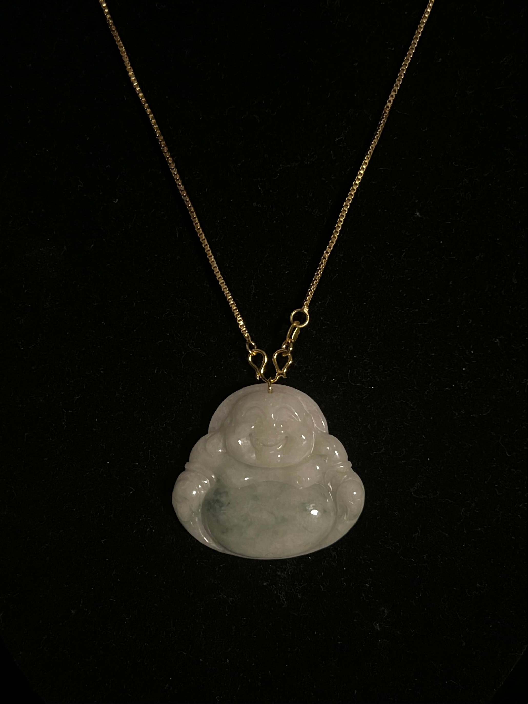( PENDANT ) MINI WHITE JADE BUDDHA
