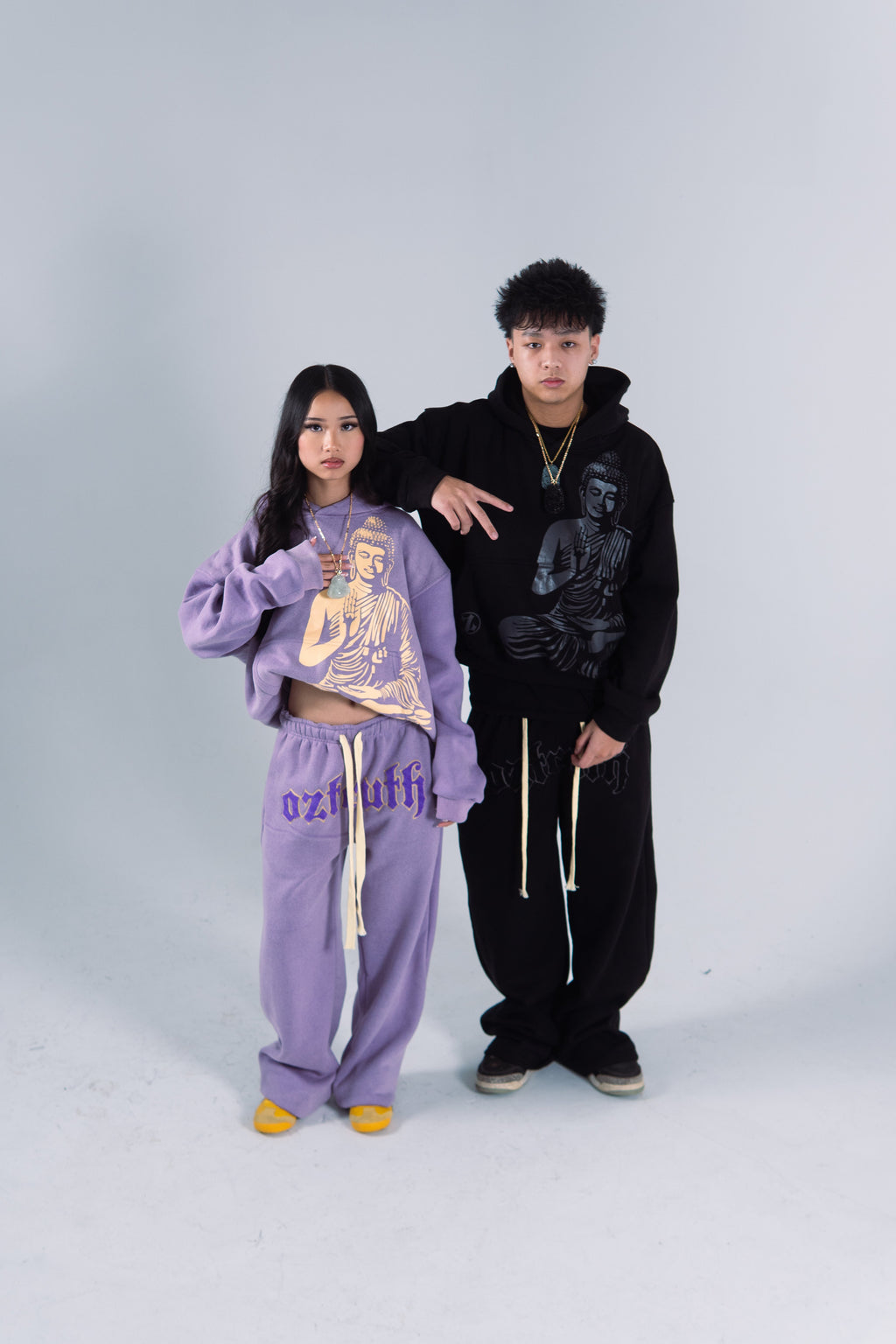 (PREORDER) V2 BLACK OZTRUTH SWEATS