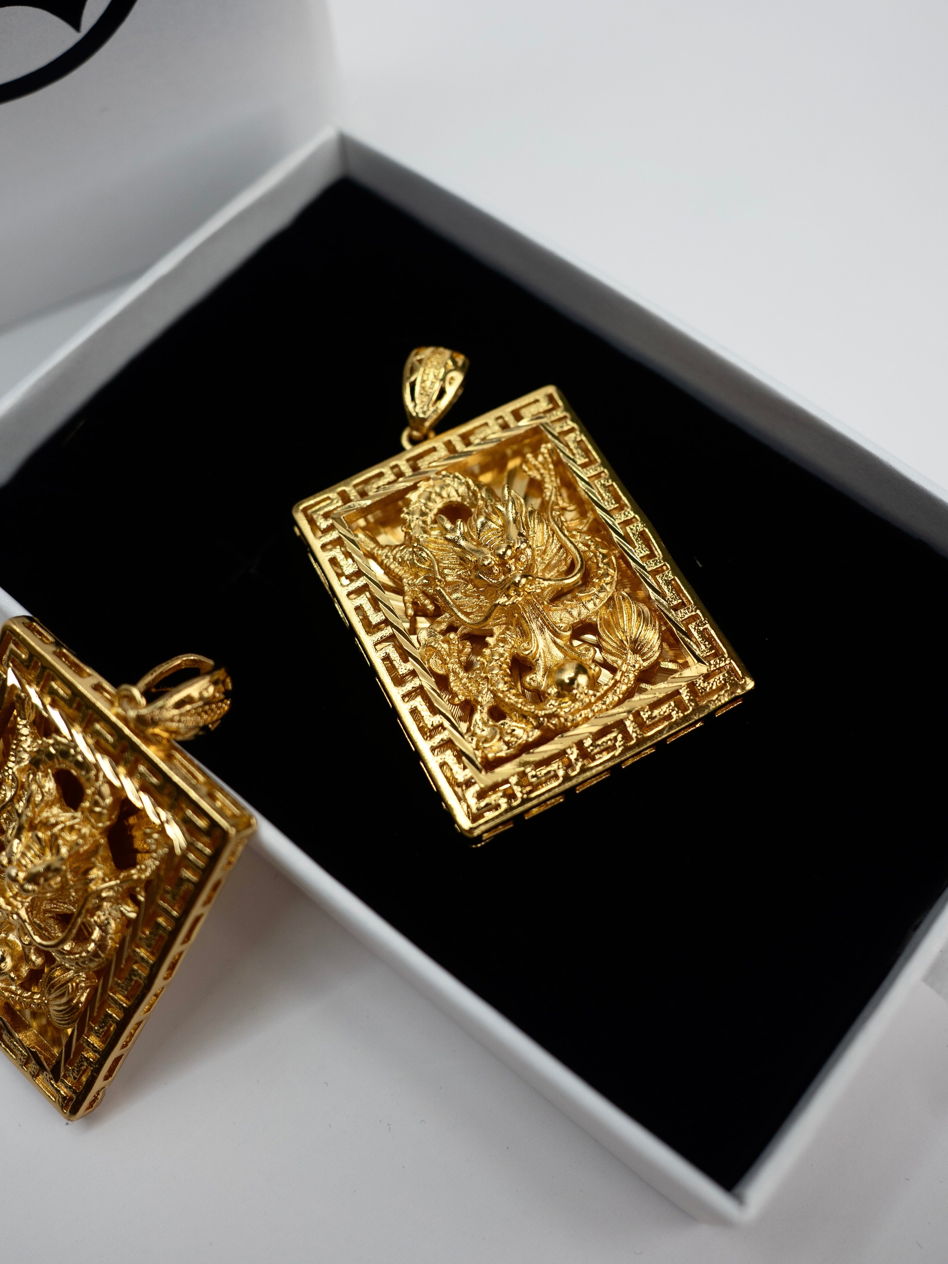 ( PENDANT ) GOLD DRAGON V2