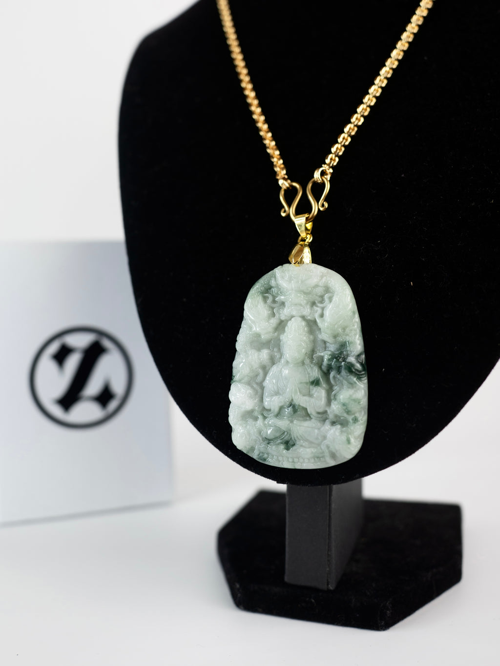 ( PENDANT ) WHITE JADE BUDDHA + DRAGON