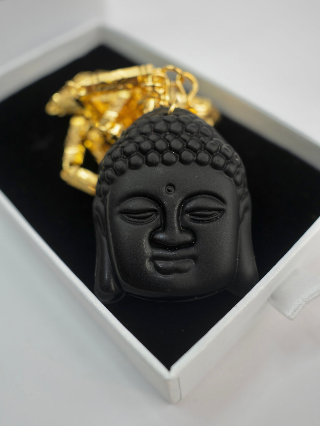 BLACK JADE WOMAN BUDDHA + V1 CHAIN