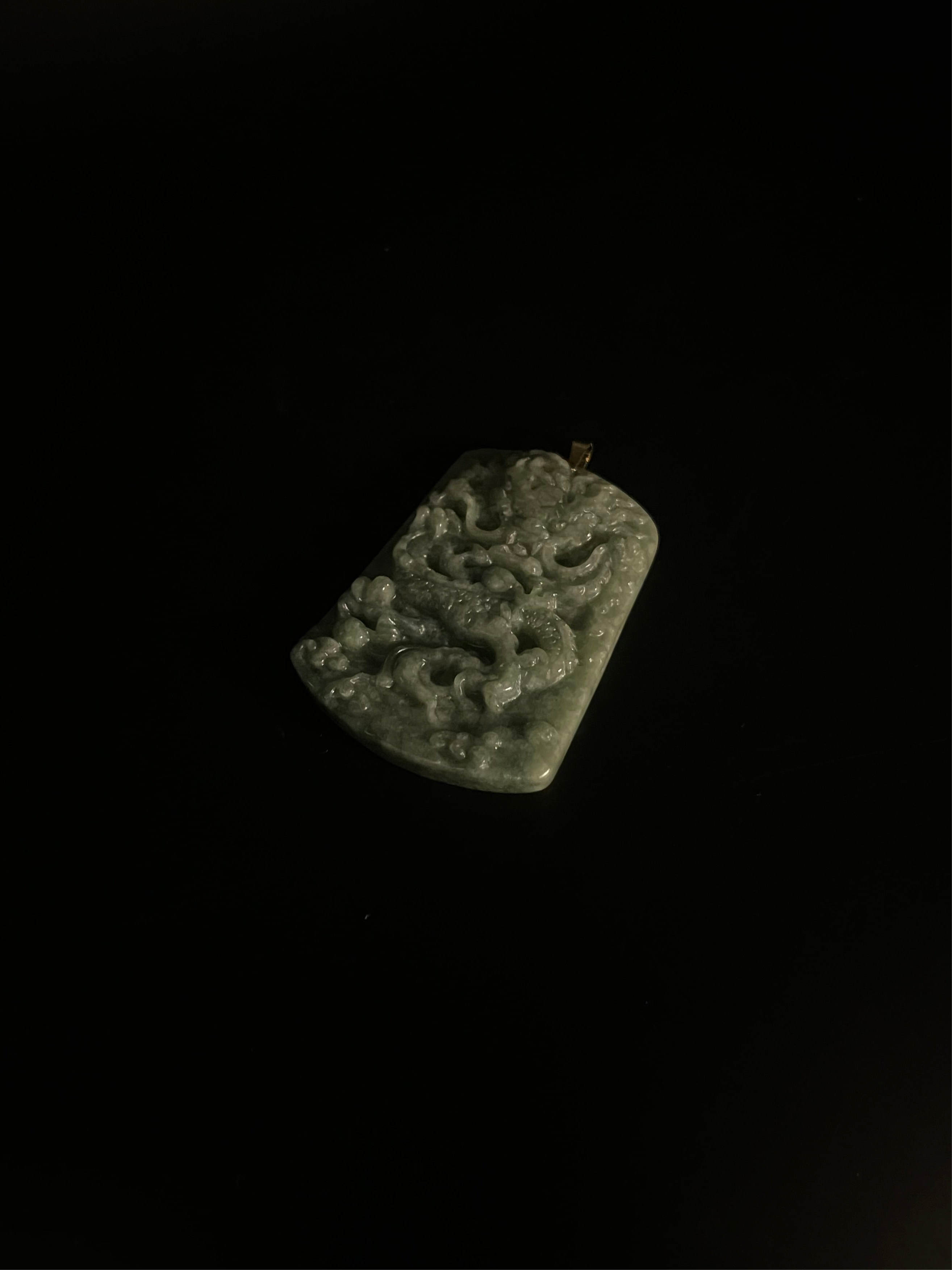 ( PENDANT ) JADE DRAGON